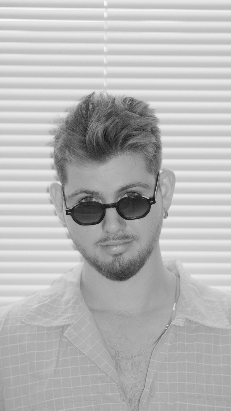 Portrait of Yaron Averbuch in sunglasses